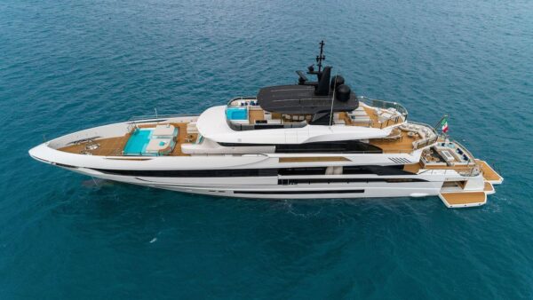 2022 MANGUSTA OCEANO 50 METER MAVERICK