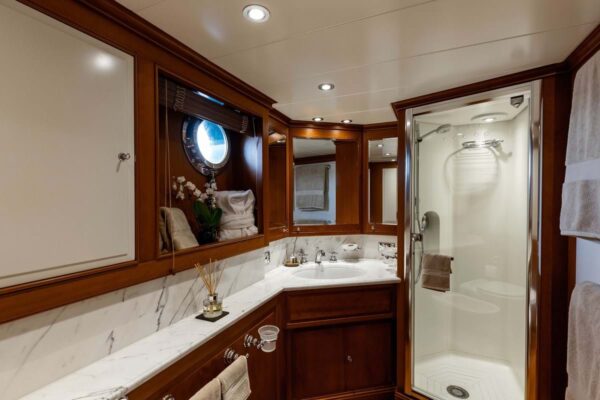 NORFOLK STAR Sailing yacht for sale - Image 25