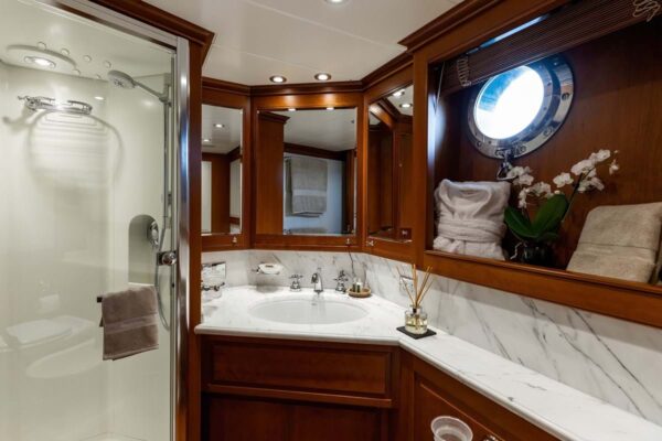 NORFOLK STAR Sailing yacht for sale - Image 23