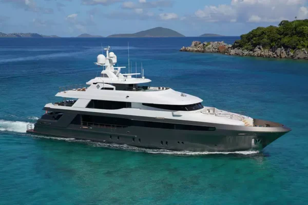 MUCHOS MAS Motor yacht for sale